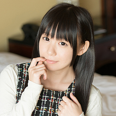 小西まりえ