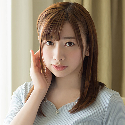 Manami Oura