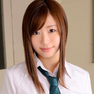 初美沙希