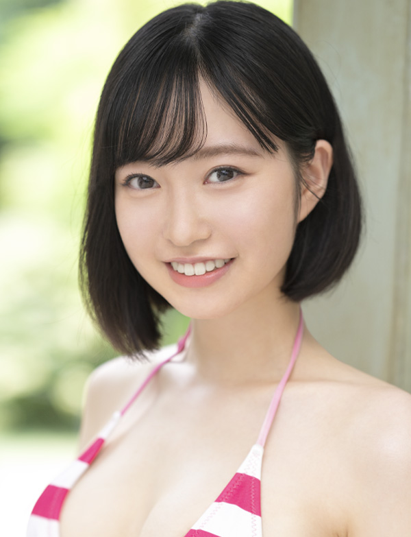 小栗みゆ