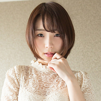 八乃つばさ