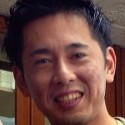 平井シンジ